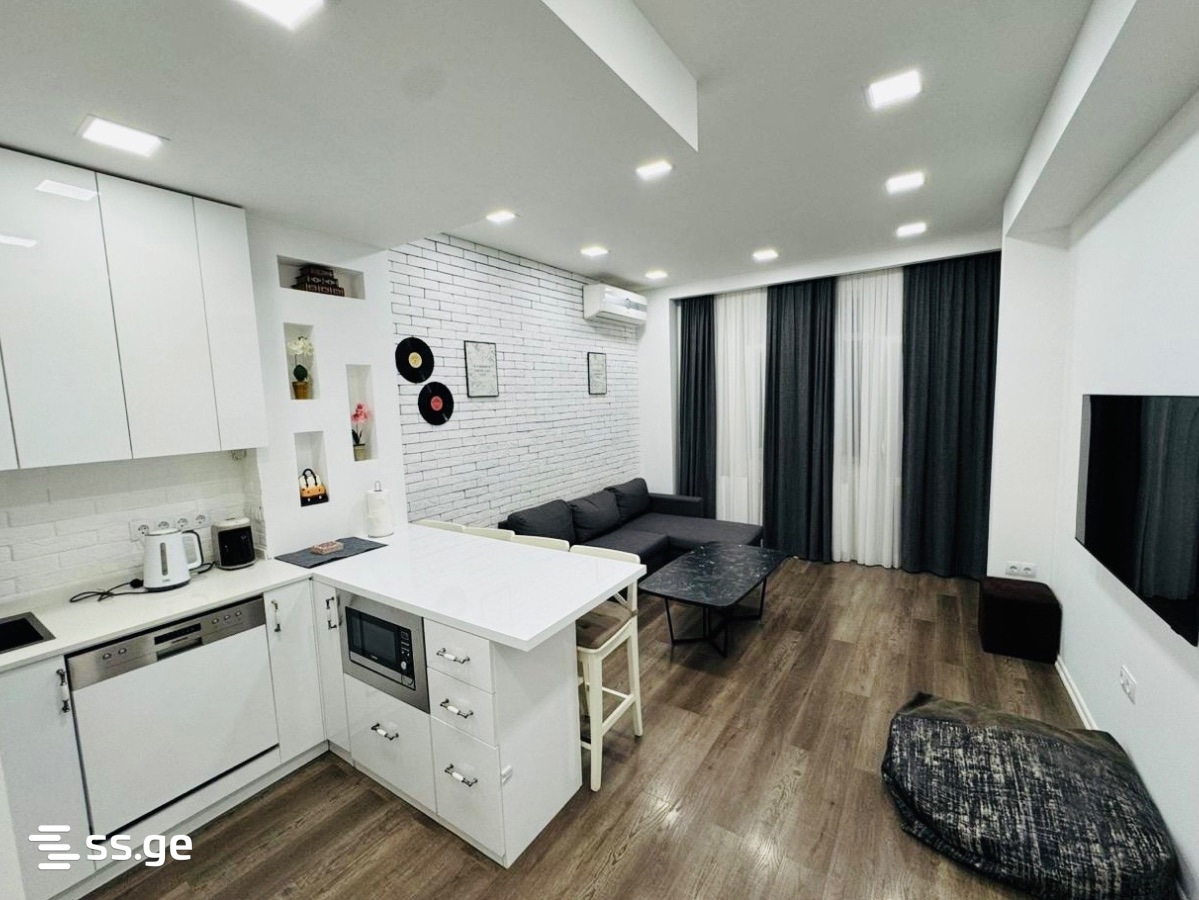 14 - 3 rooms