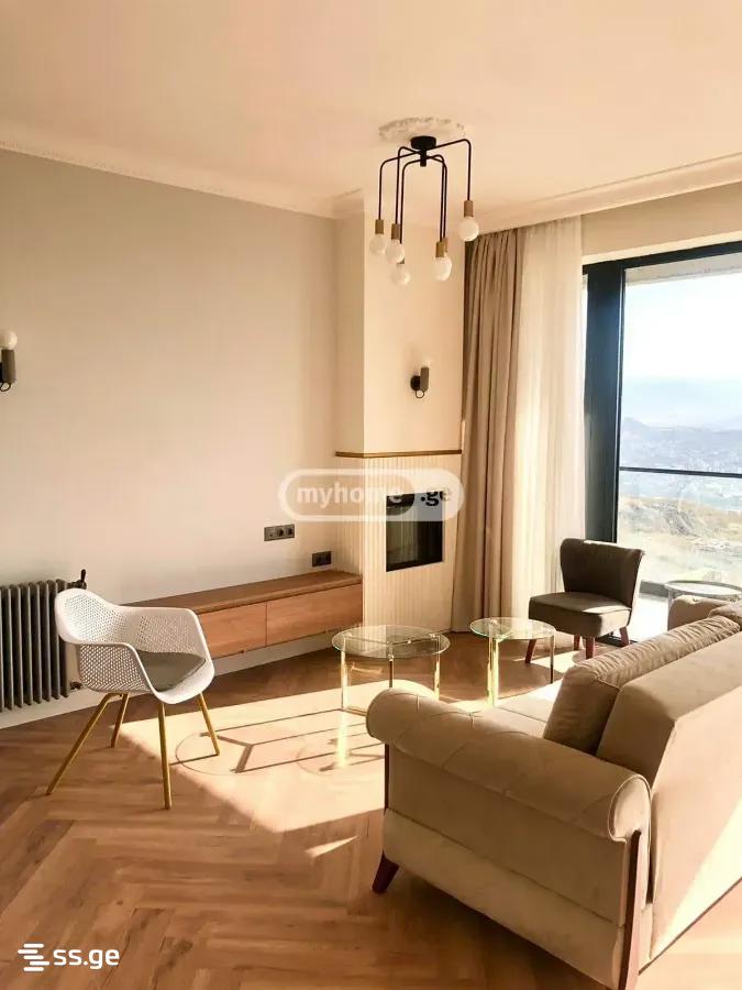 Lisi lake - 4 rooms