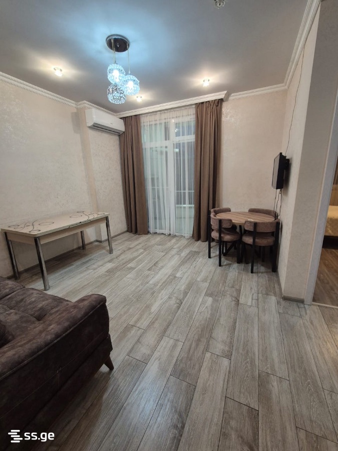 2 - 3 rooms
