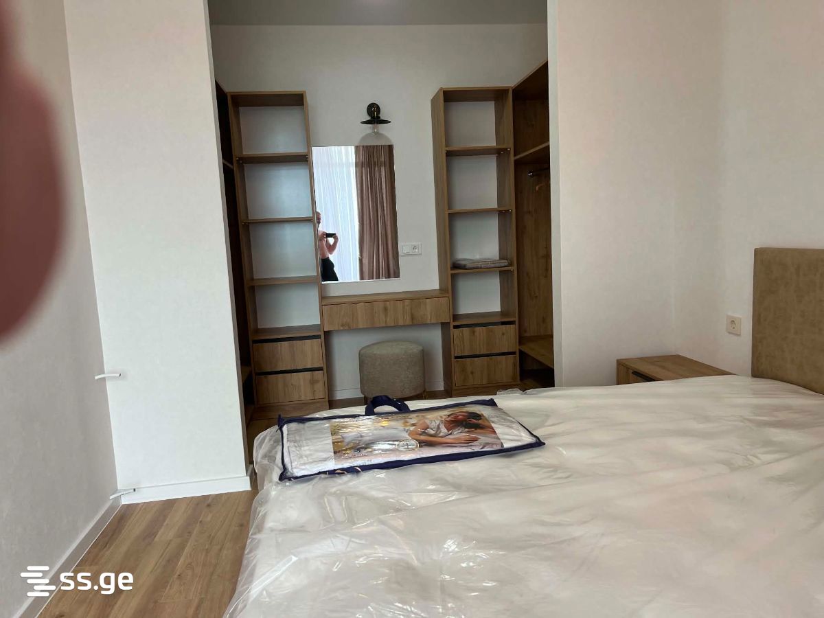 92 - 3 rooms