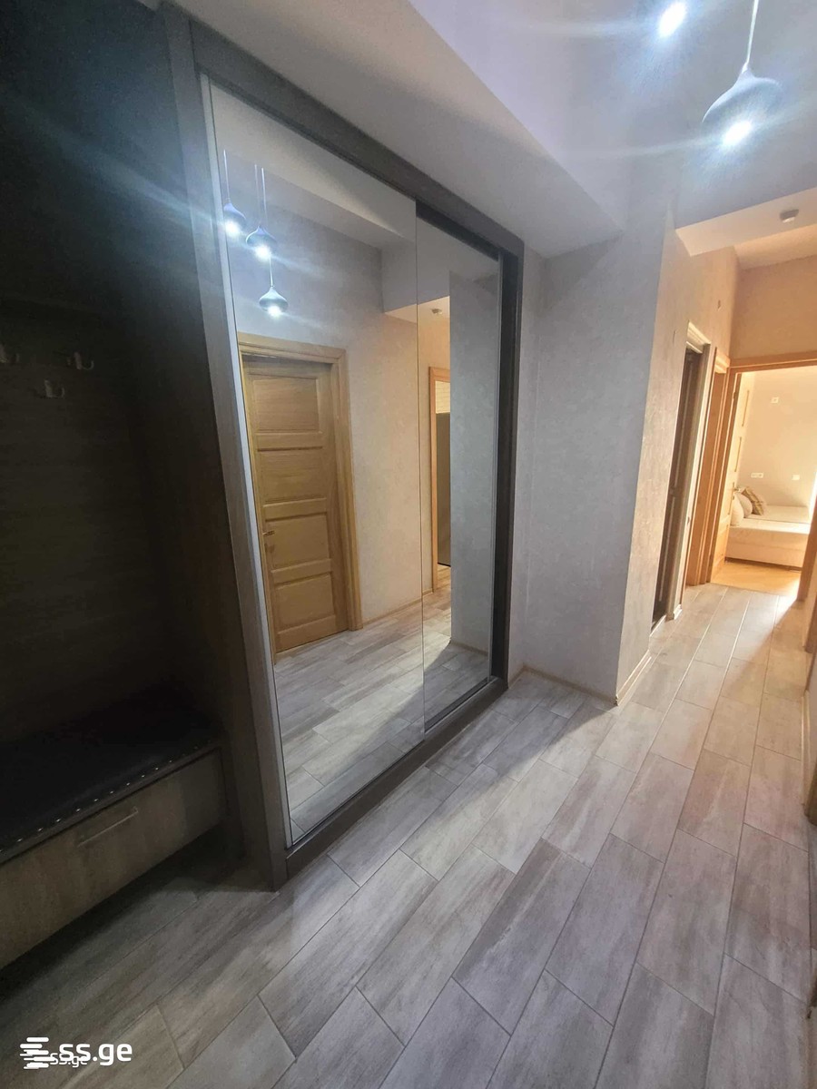 Beri Gabriel Salosi Ave. - 3 rooms