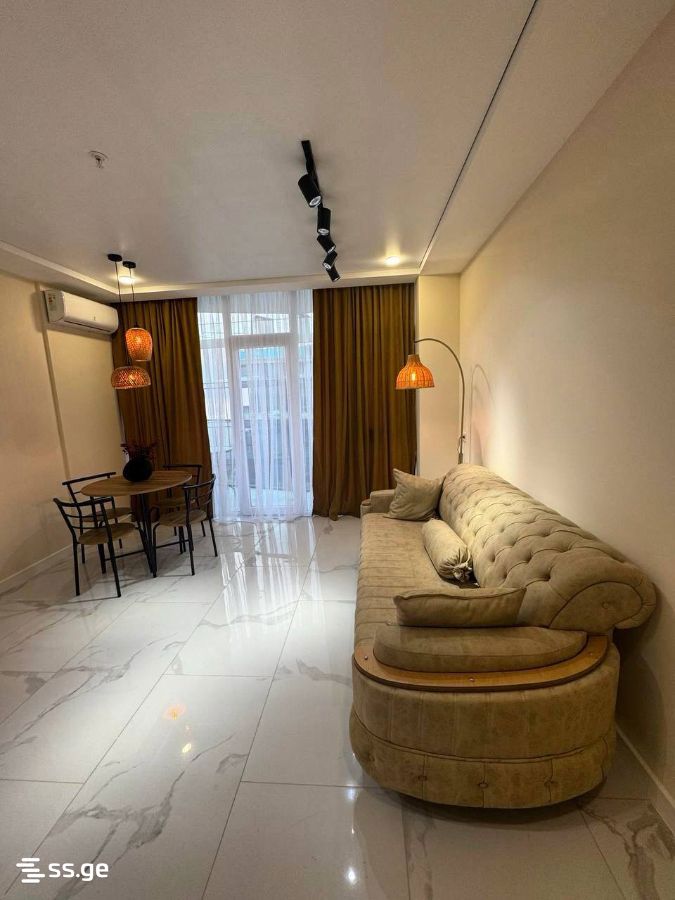 Lech and Maria Kaczynski street 19 - 1 rooms