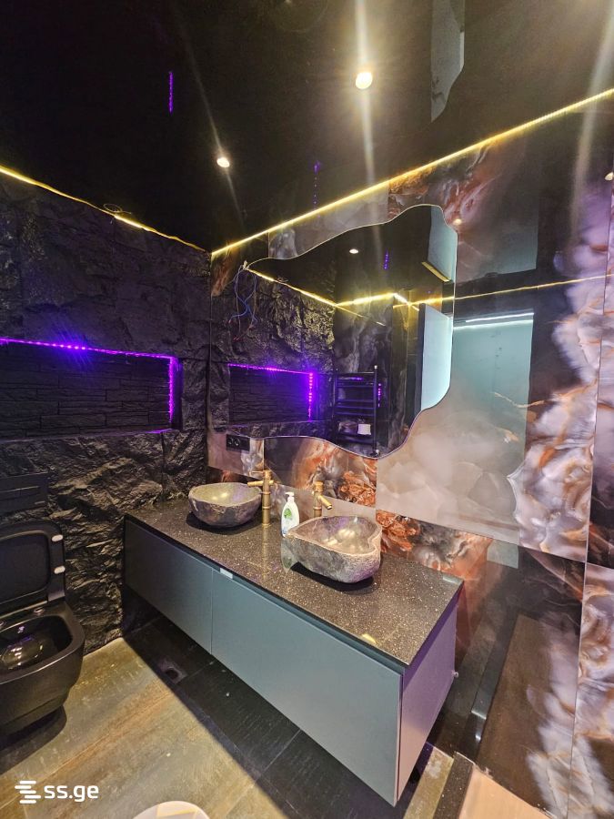 R. Nizharadze st. 2 - 3 rooms