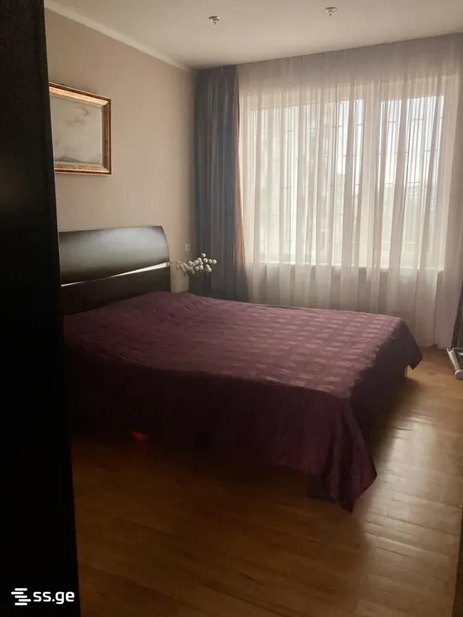nucubidze IV plato 25 - 4 rooms