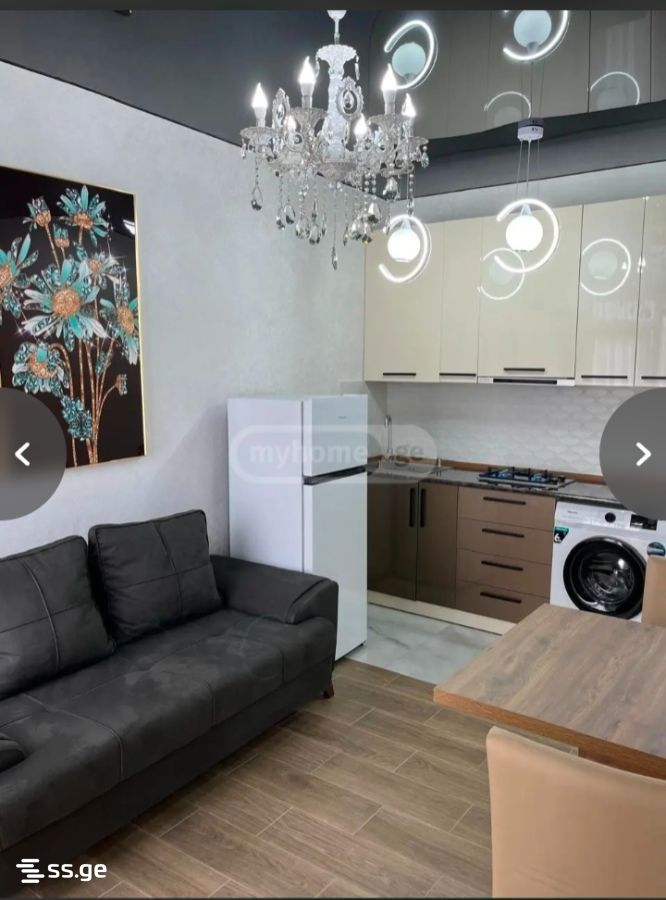8 - 2 rooms