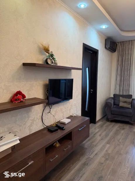Gr. Robakidze Ave - 2 rooms