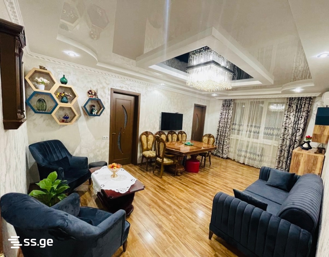 M. Lermontov Street 46 - 4 rooms