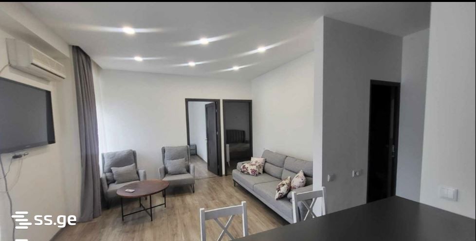 Holy Martyr Vasilisko st. - 3 rooms