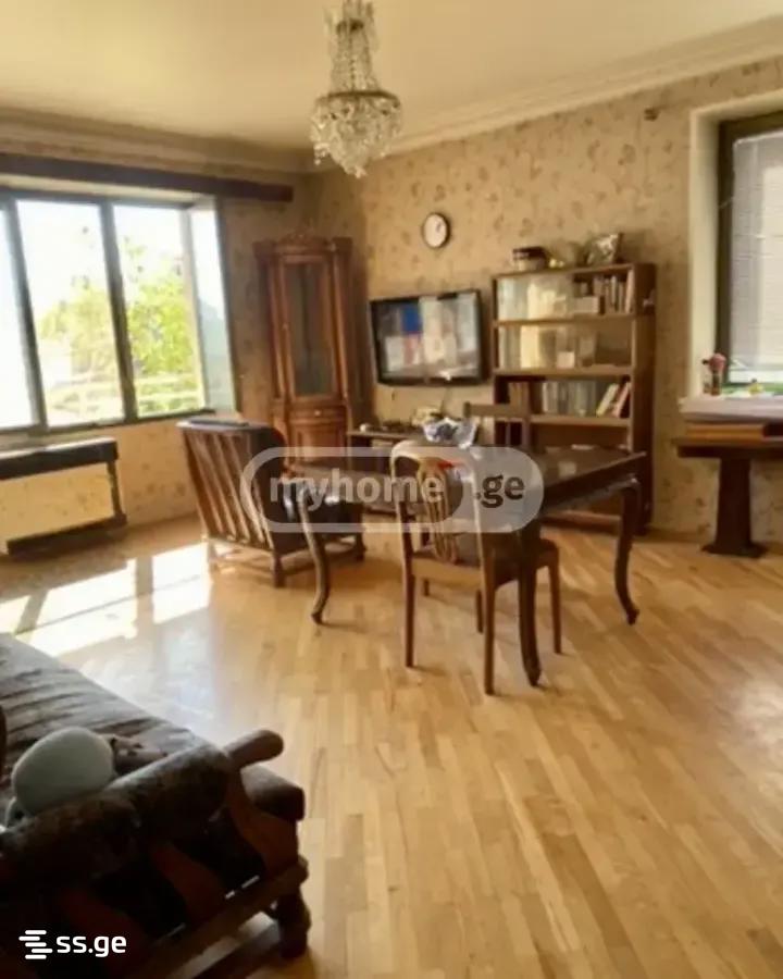 bakradze st. - 3 rooms