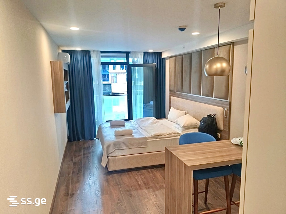 R. Nizharadze st. 17 - 1 rooms