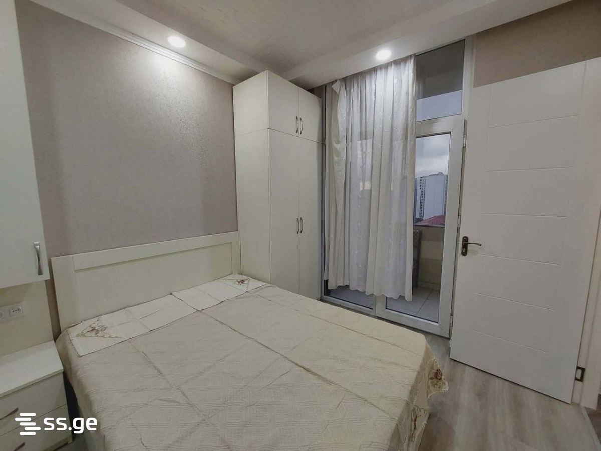 86 - 3 rooms