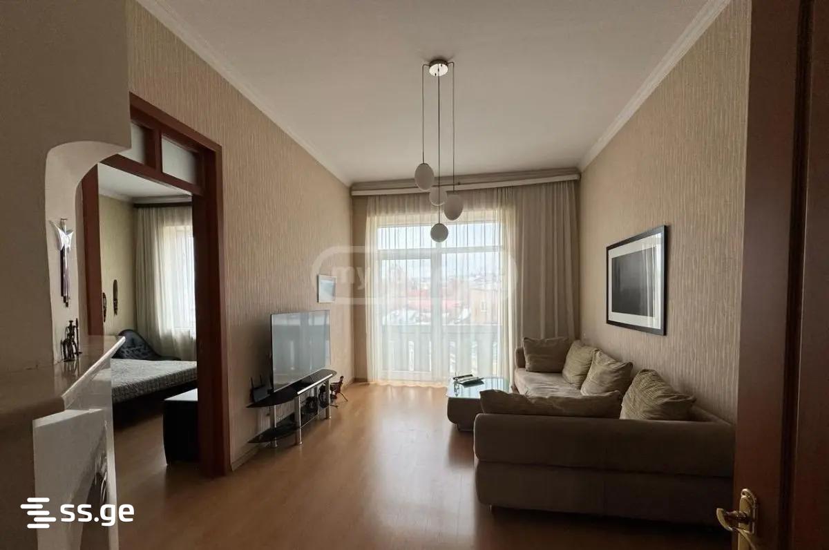 Heroes Square - 4 rooms