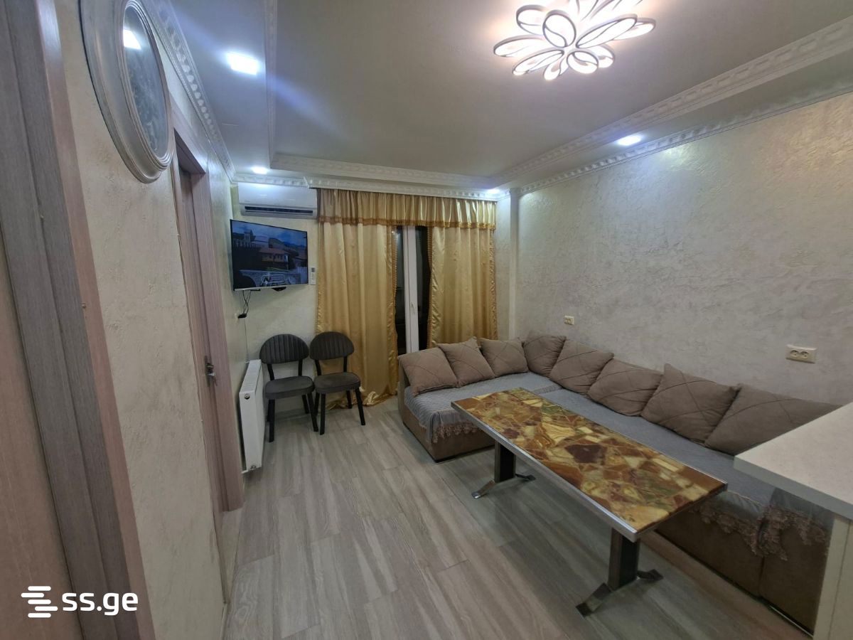 Bagrationi str. 198 - 3 rooms