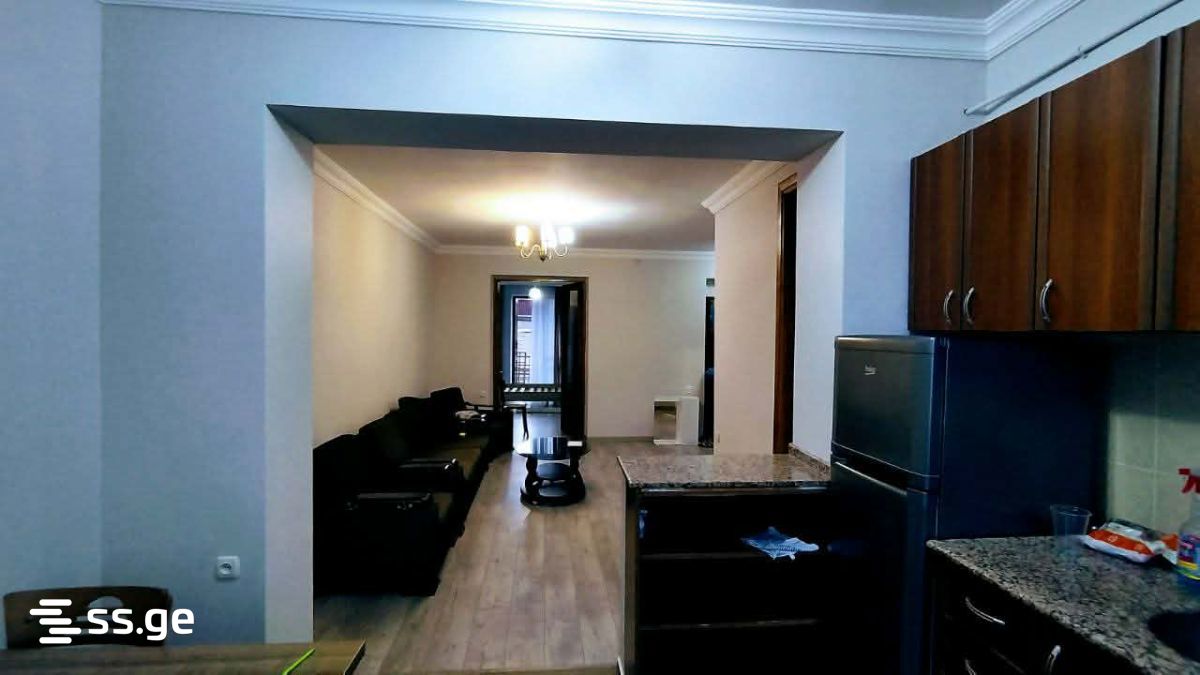 K. Gamsakhurdia st. 15 - 3 rooms