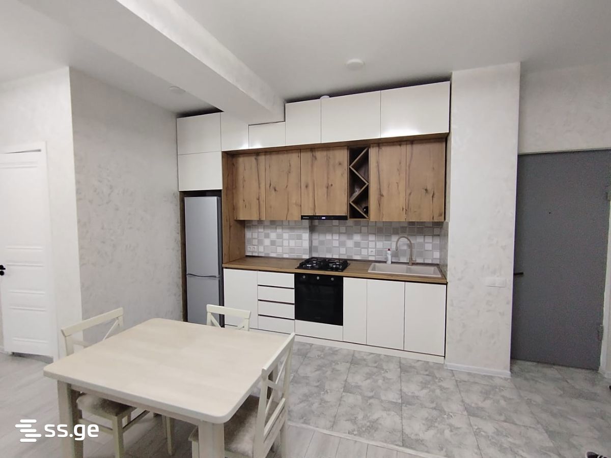 Liza Nakashidze-Bolkvadze st. 12 - 3 rooms