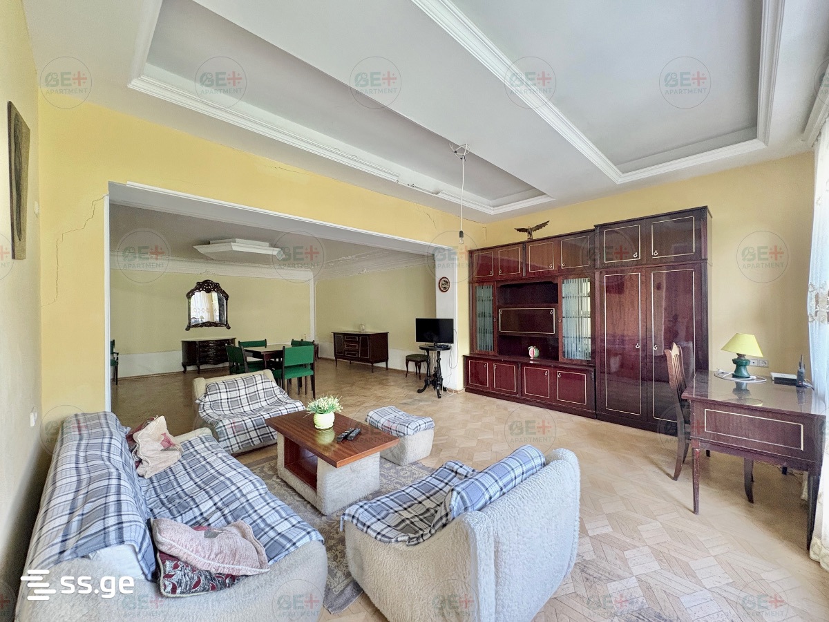 mitskevichi st. 1 - 4 rooms