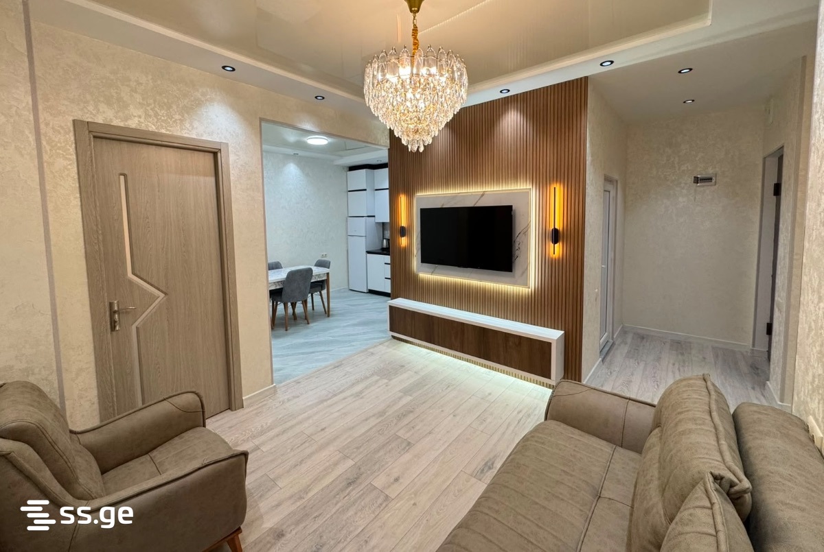 Pushkin st. 5 - 3 rooms