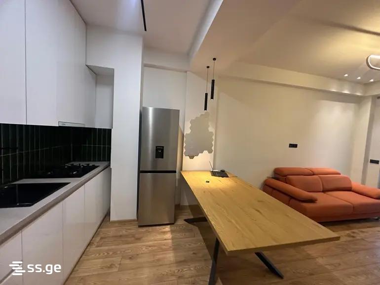 Bob walsh st. - 2 rooms