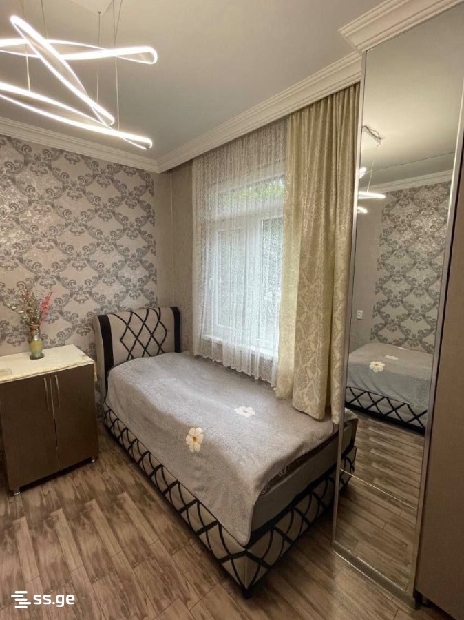 M. Lermontov Street 84 - 4 rooms