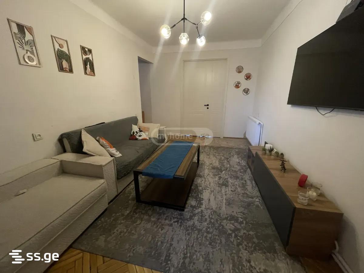 arbo st. - 3 rooms