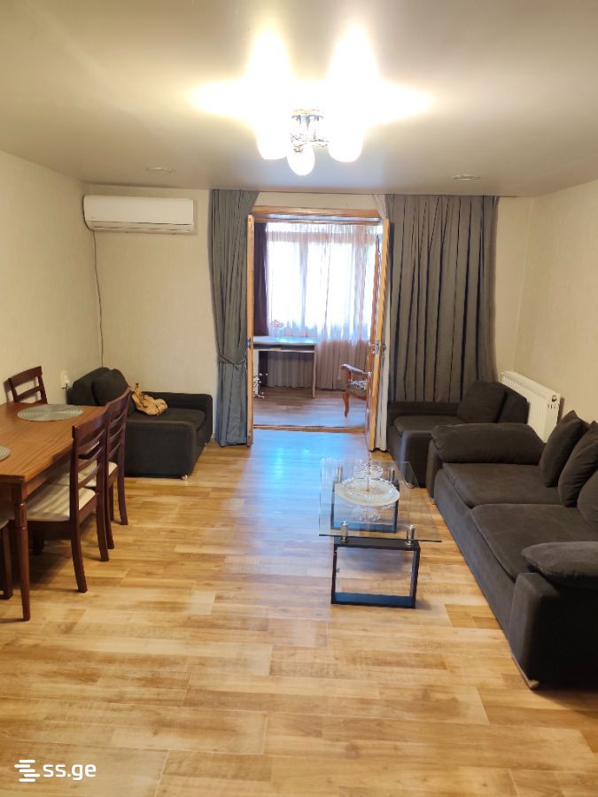 paghavas st. 2 - 3 rooms