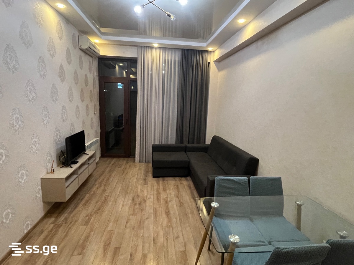 parnavaz mepe avenue 35 - 2 rooms