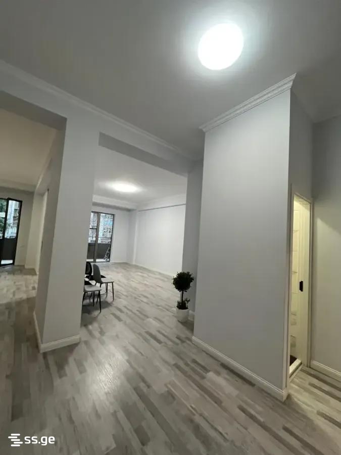 bakhtrioni st. - 3 rooms