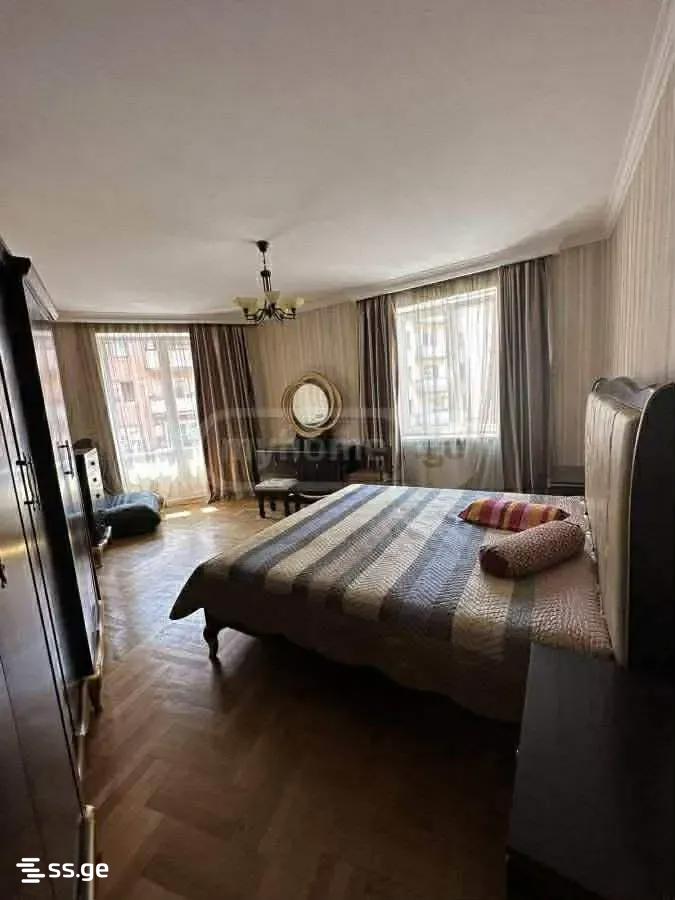 gagarin st. - 3 rooms