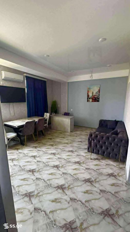 Beri Gabriel Salosi Ave. - 3 rooms