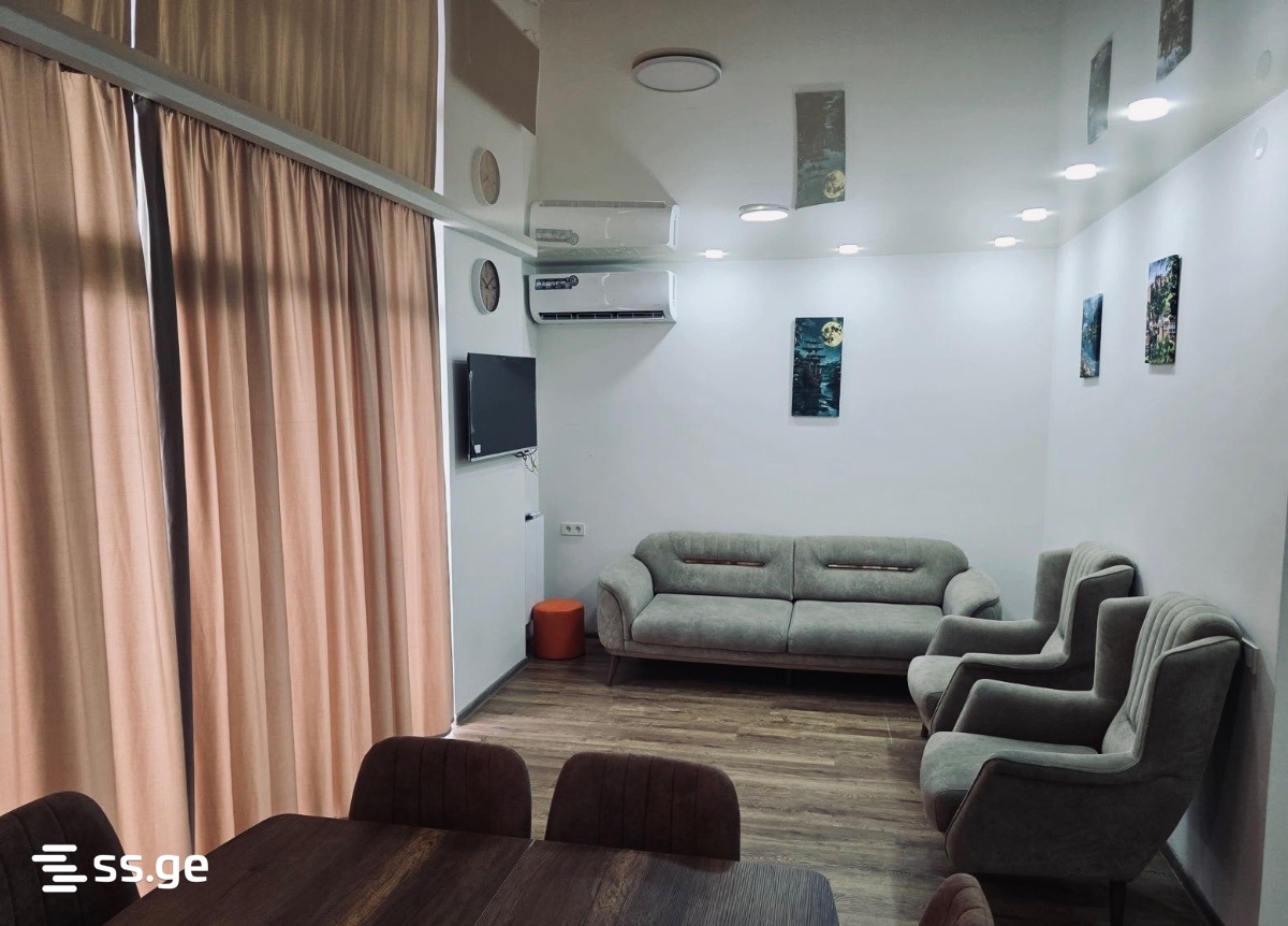 Tamar Mepe Avenue 1 - 4 rooms