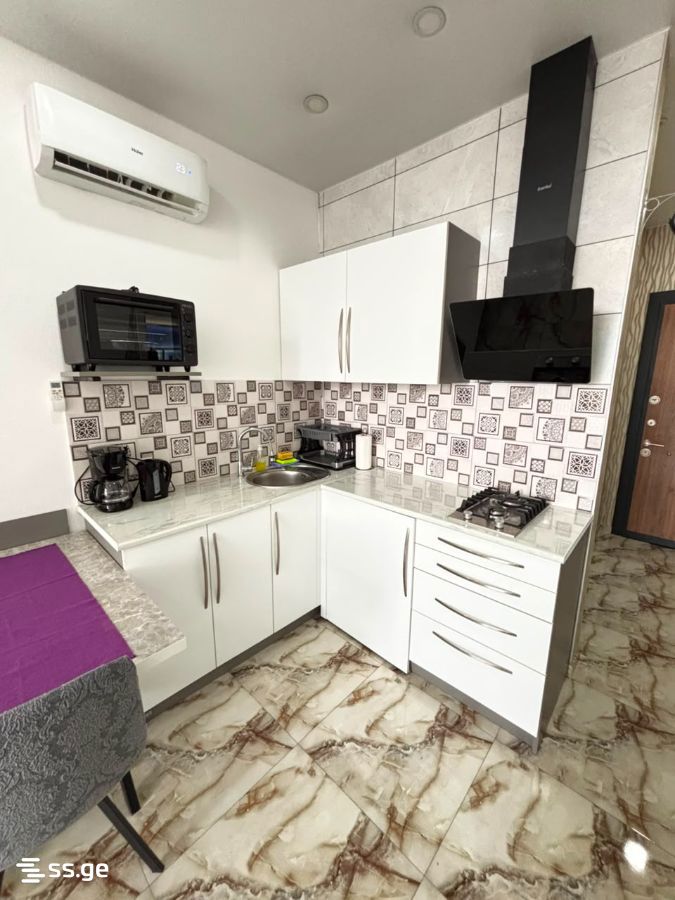 Firosman St. 17ბ - 1 rooms