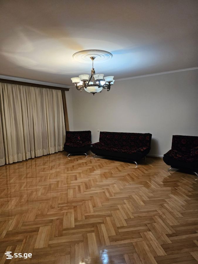 Mirian Mephe st. - 3 rooms