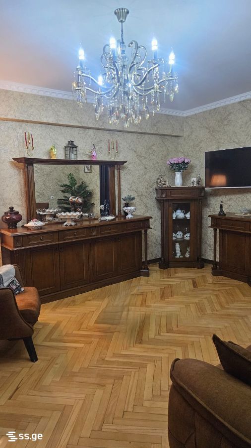 Dolidze st. 27 - 3 rooms