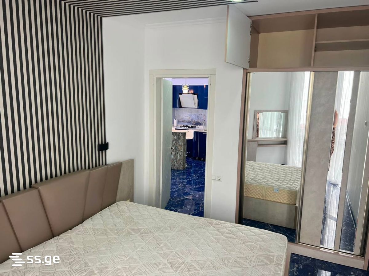4 - 1 rooms