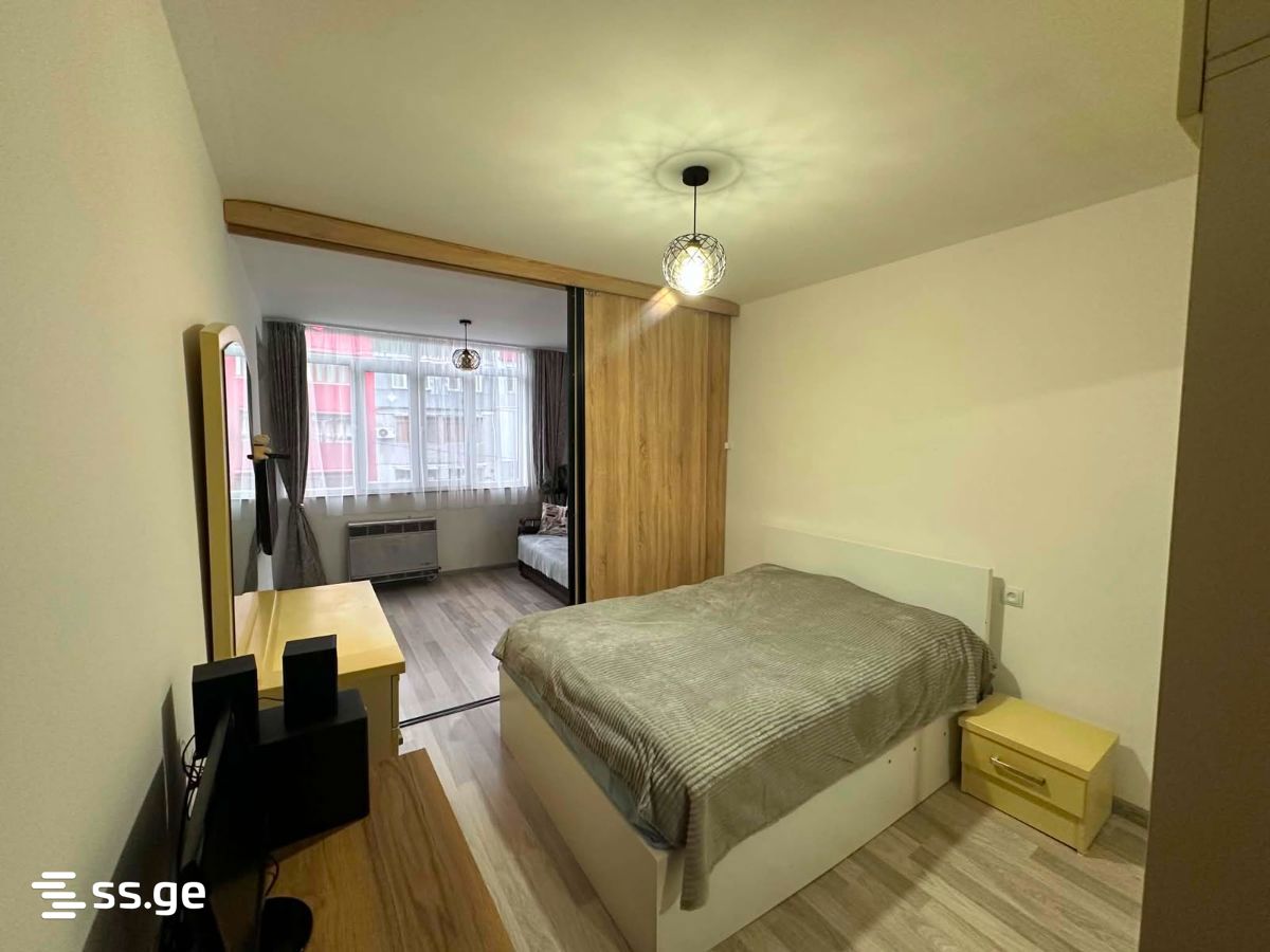 5 - 2 rooms