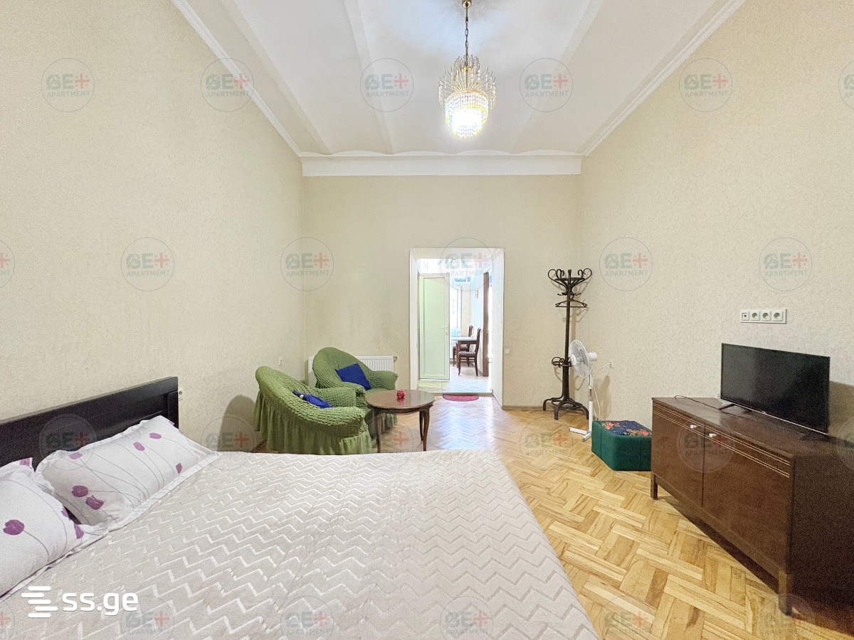 agmashenebeli ave 27 - 1 rooms