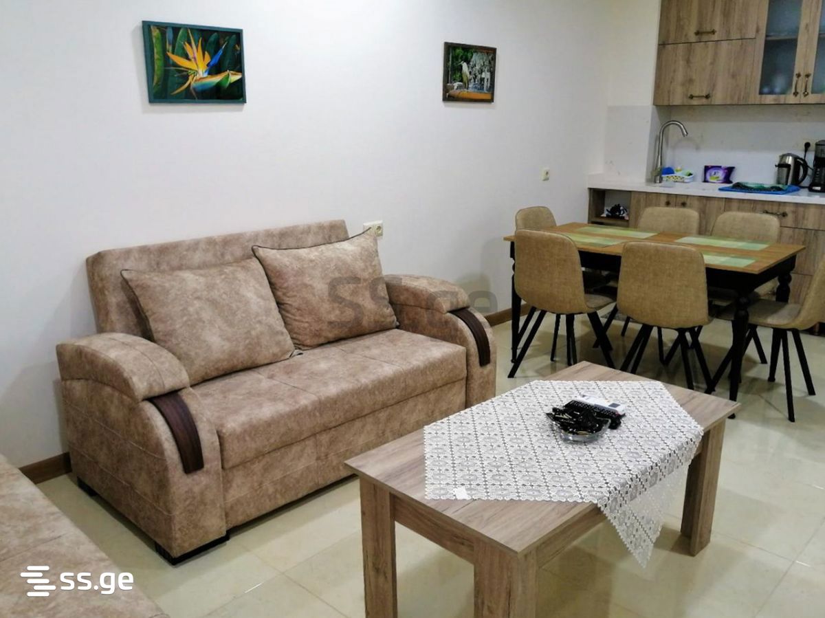 5 - 3 rooms