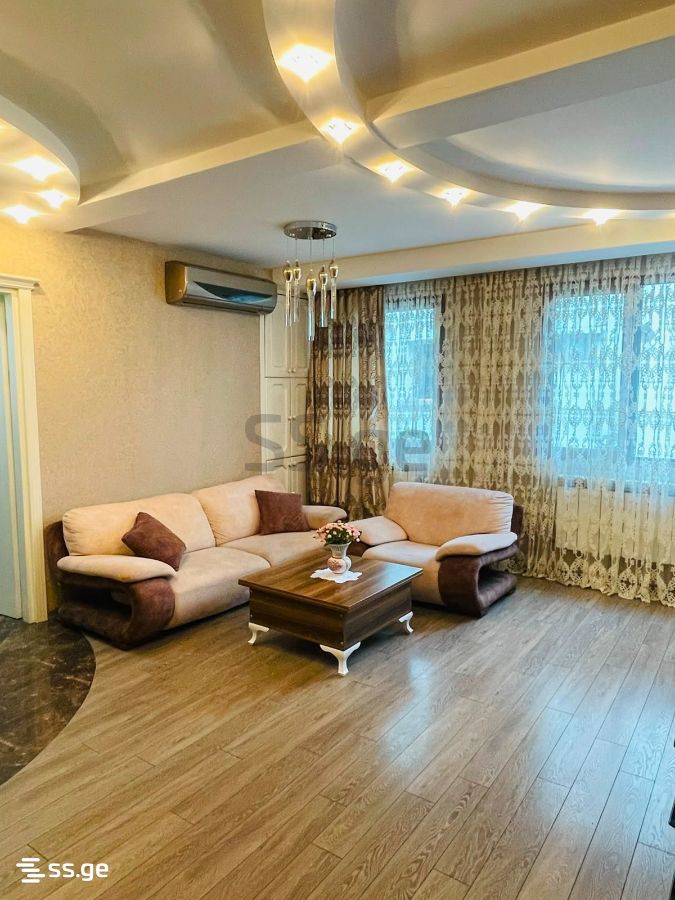 5 - 3 rooms