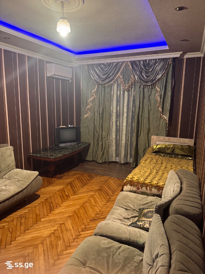 I. Abashidze st. 13 - 1 rooms