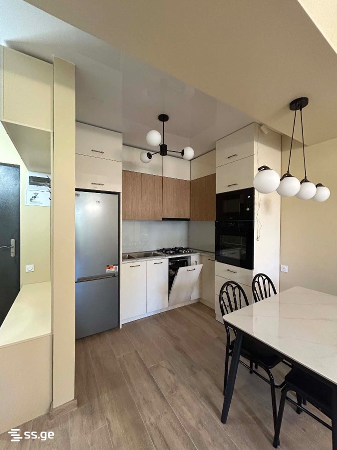 Archil Mephe st. 23 - 2 rooms