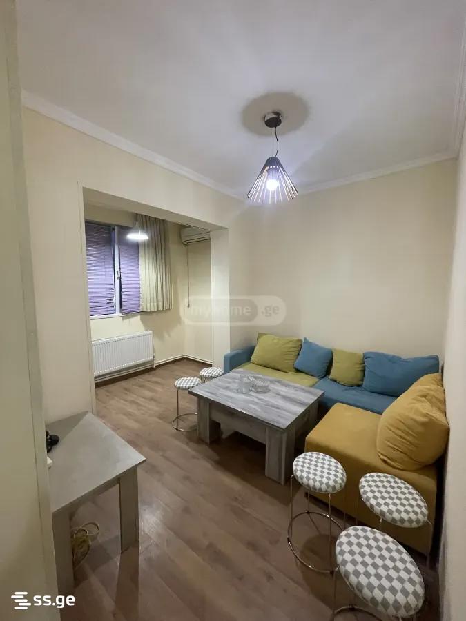 B. Zghenti St. 0 - 2 rooms