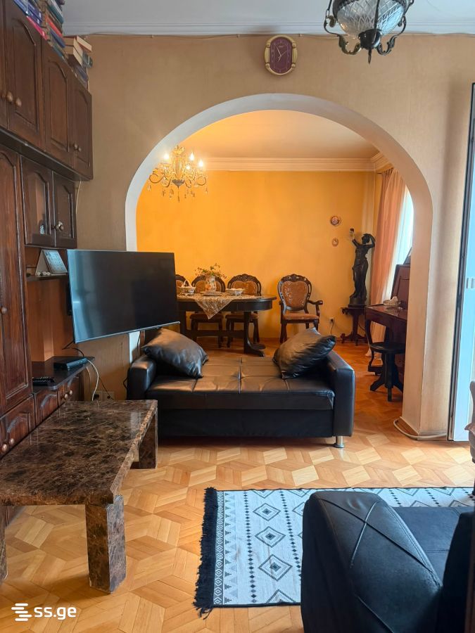 IV Microdistrict - Vazisubani - 3 rooms