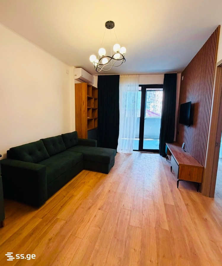 5 - 3 rooms