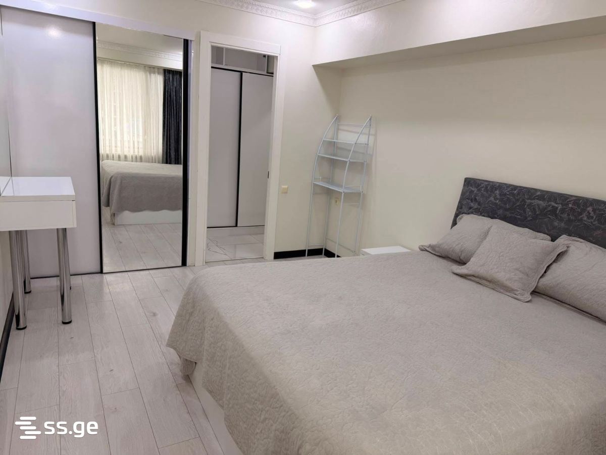 10/12 - 2 rooms