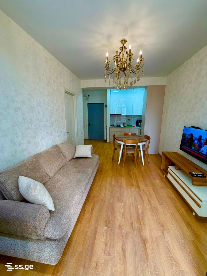 Davari st. 38 - 3 rooms