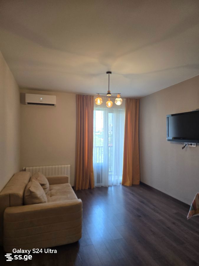 Marshal Archil Gelovani Ave. 27 - 3 rooms