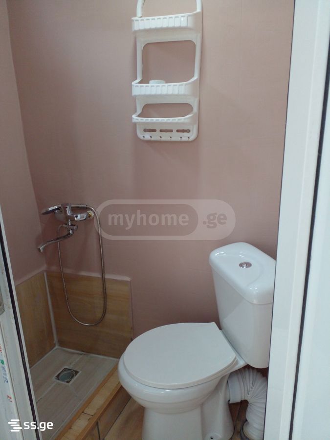 pirosmani st. 13 - 1 rooms