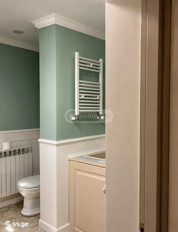 B. Zghenti St. 46 - 3 rooms