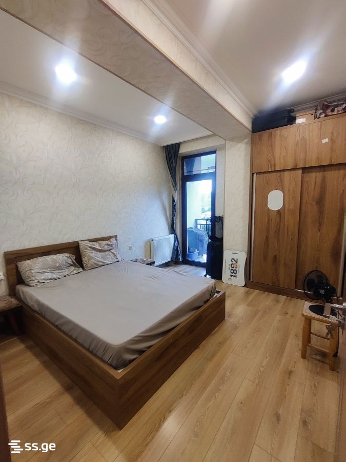 17 Shindiseli gmiri st. 8 - 2 rooms