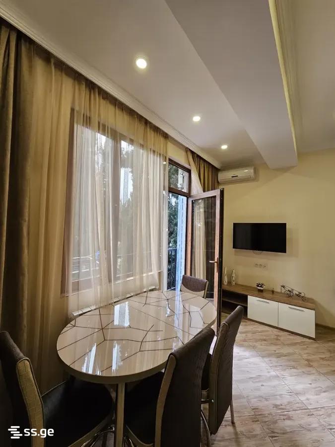 ketevan tsamebuli avenue (avlabari) - 2 rooms